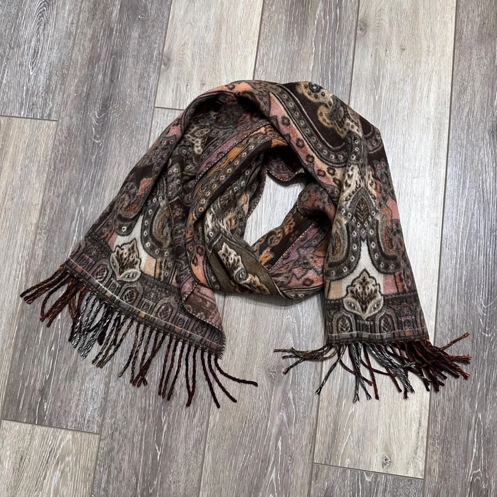 🧣unisex  Cozy Scarf  (15X65 inches) 🧣& V. Fraas  Cashmink 100% Acrylic